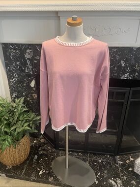 Women’s Pink Crewneck Pullover Top